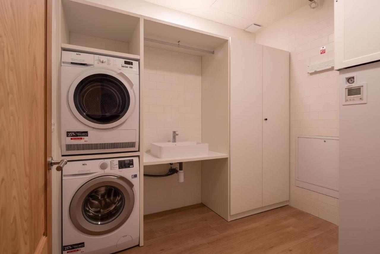 Housingcoruna Real58 A Coruña Buitenkant foto